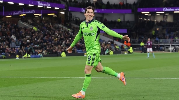 BURNLEY, ENGLAND - DECEMBER 13: Harry Wilson of Fulham celebrates after scoring their side's third goal during the Premier League match between Burnley and Fulham at Turf Moor on December 13, 2025 in Burnley, England. (Photo by James Gill - Danehouse/Getty Images)