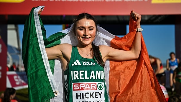 14 December 2025; Emma Hickey of Ireland celebrates finishing third in the U20 women's race at the 2025 SPAR European Cross Country Championships in Lagoa, Portugal. Photo by Sam Barnes/Sportsfile