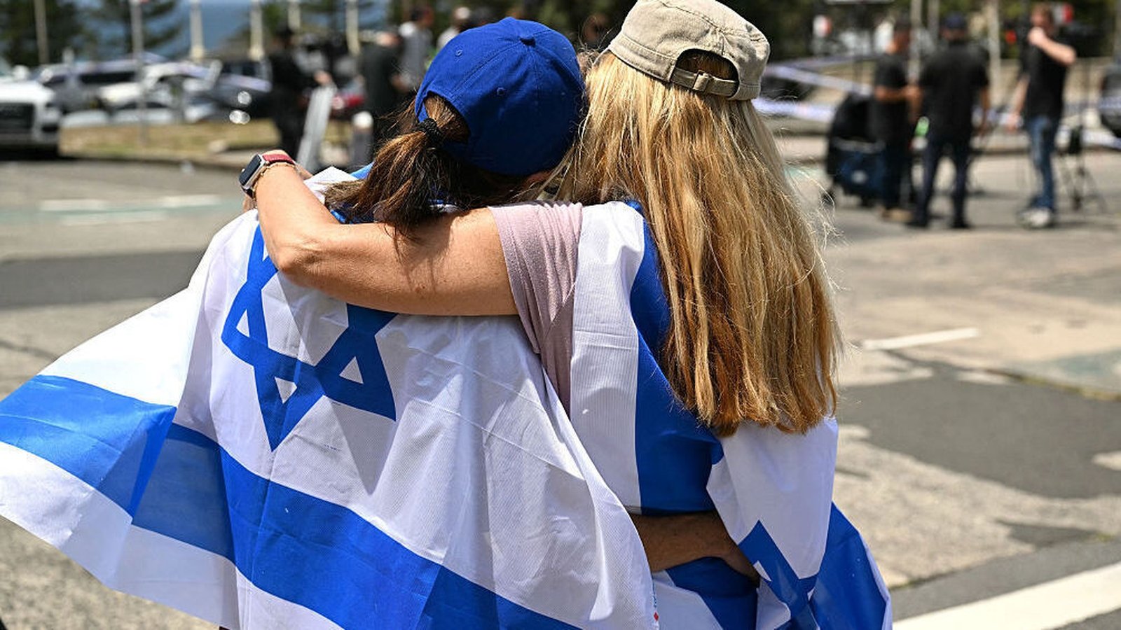 Bondi Beach shooting - what we know