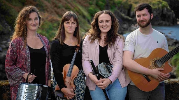 A portrait of the traditional band Cuas