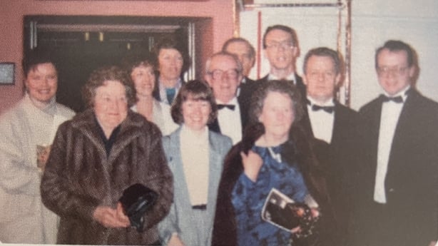 Jim Sheridan with parents and wife Fran at My Left Foot Dublin Premiere, still from the TV series Keys To My Life