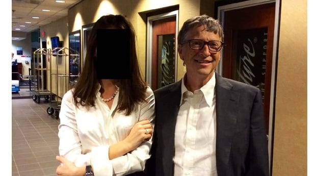 Bill Gates with an unidentified person