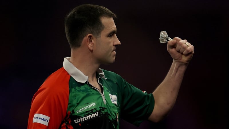 Willie O'Connor salutes the crowd after his win