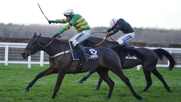ASCOT, ENGLAND - DECEMBER 20: Nico de Boinville riding Impose Toi (green/gold, white cap) clear the last to win The Howden Long Walk Hurdle at Ascot Racecourse on December 20, 2025 in Ascot, England. (Photo by Alan Crowhurst/Getty Images)