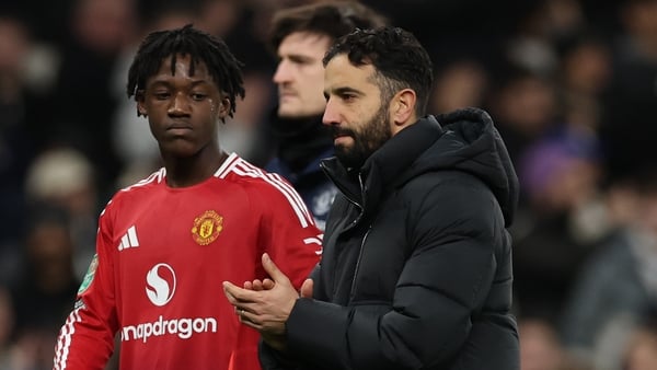 Ruben Amorim with Kobbie Mainoo