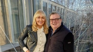 Simon Delaney show image