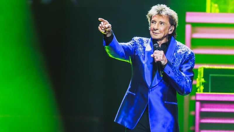 Barry Manilow (pictured at the Scotiabank Arena in Toronto on 31 May, 2025) - "Remember, if you have even the slightest symptom...get tested!"