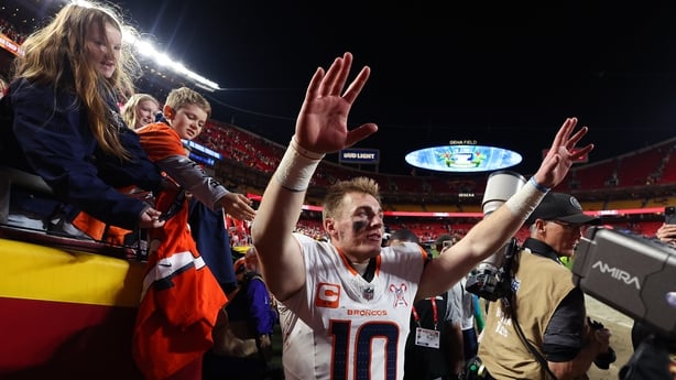  Bo Nix #10 of the Denver Broncos celebrates the 20-13 win against the Kansas City Chiefs - December 2025