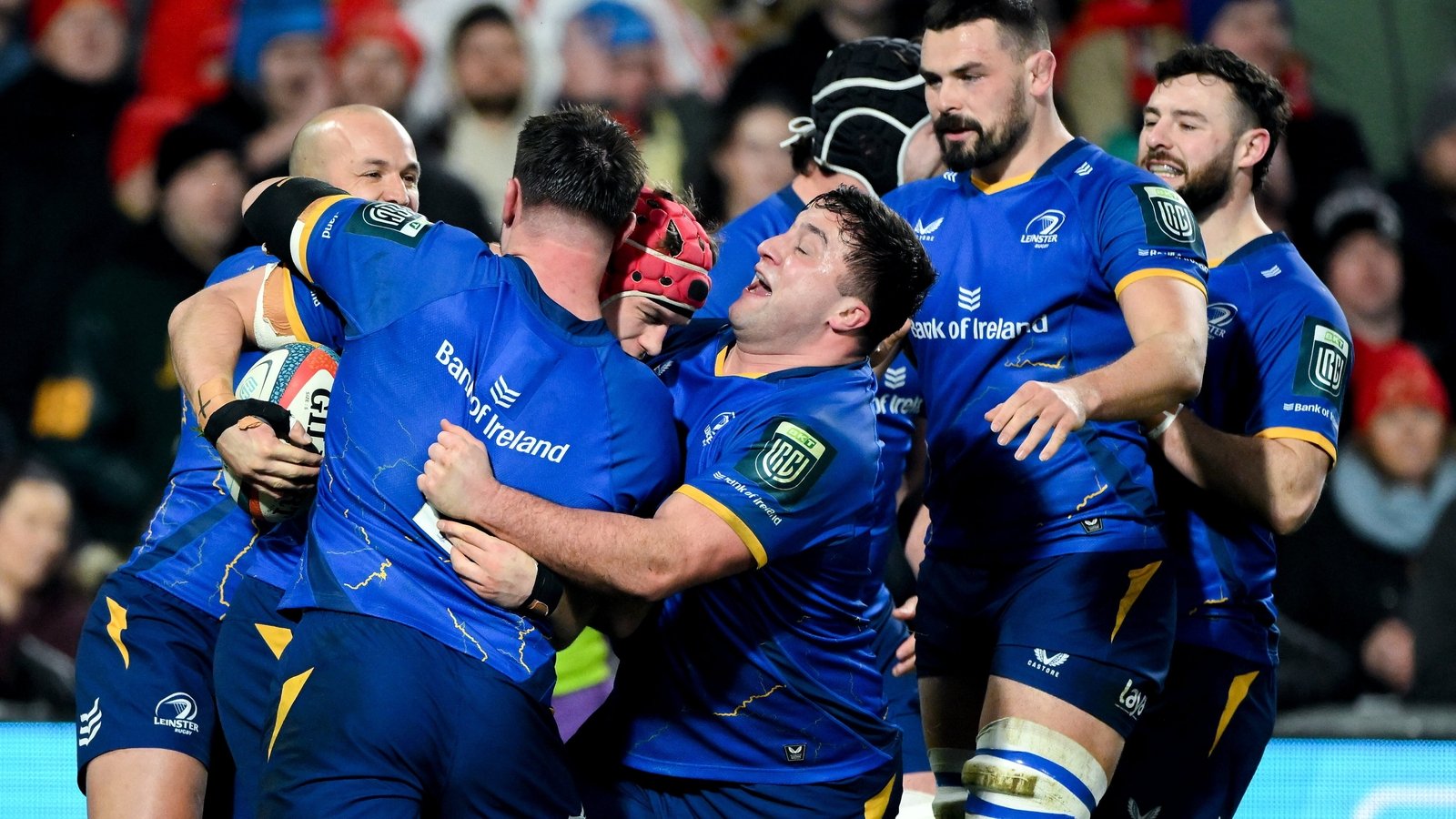 Gritty Leinster hold off Munster in Thomond arm-wrestle