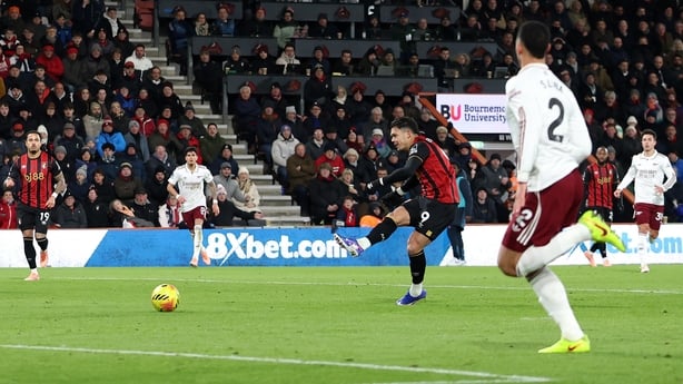 BOURNEMOUTH, ENGLAND - JANUARY 03: Evanilson of AFC Bournemouth scores his team's first goal during the Premier League match between Bournemouth and Arsenal at Vitality Stadium on January 03, 2026 in Bournemouth, England. (Photo by Michael Steele/Getty Images)