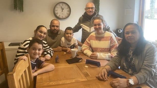 A photo of Venezuelan man Rennis Quijada and his family