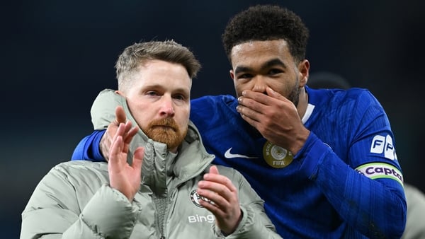 Calum McFarlane, Interim Manager of Chelsea, and Reece James of Chelsea interact after the Premier League match between Manchester City and Chelsea at Etihad Stadium on January 04, 2026 in Manchester, England.
