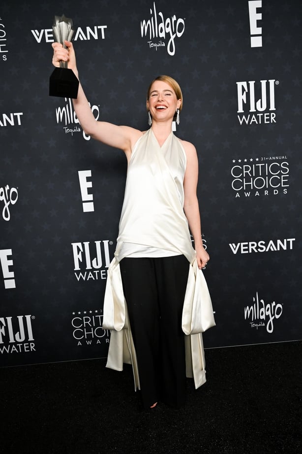 Jessie Buckley wins the Critics Choice Award for Best Actress for "Hamnet" 