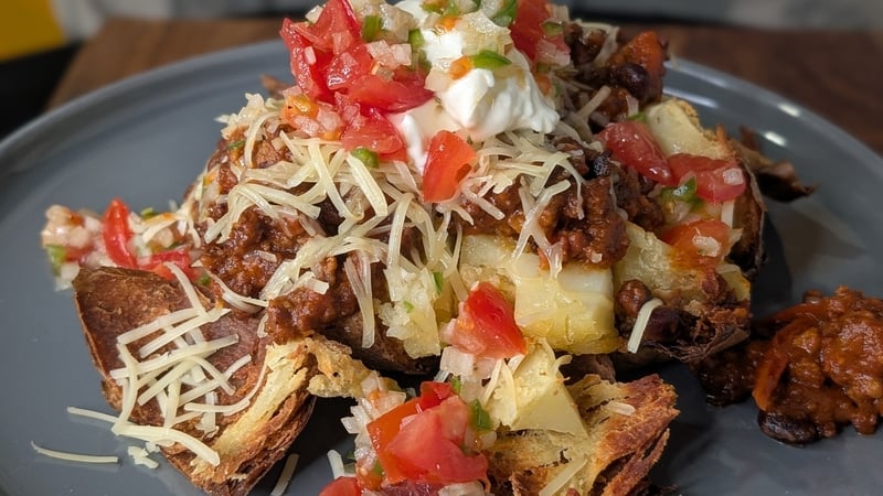 Delicious with sour cream, jalapeño, cheese & tomato–chilli salsa.