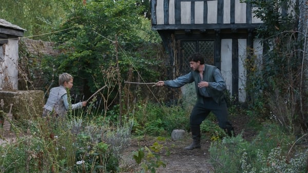 Jacobi Jupe stars as Hamnet and Paul Mescal as William Shakespeare in director Chloé Zhao’s HAMNET, a Focus Features release.Credit: Courtesy of Focus Features / © 2025 FOCUS FEATURES LLC