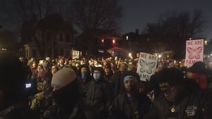 Reaction after woman shot by Immigration and Customs Enforcement show image