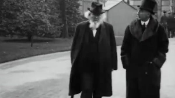 Sir Thomas Esmonde (L) arriving at the first meeting of Seanad Éireann in December 1922 with Dr George Sigerson