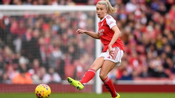 LONDON, ENGLAND - JANUARY 10: Leah Williamson of Arsenal passes the ball during the Barclays Women's Super League match between Arsenal and Manchester United at Emirates Stadium on January 10, 2026 in London, England. (Photo by Alex Burstow/Arsenal FC via