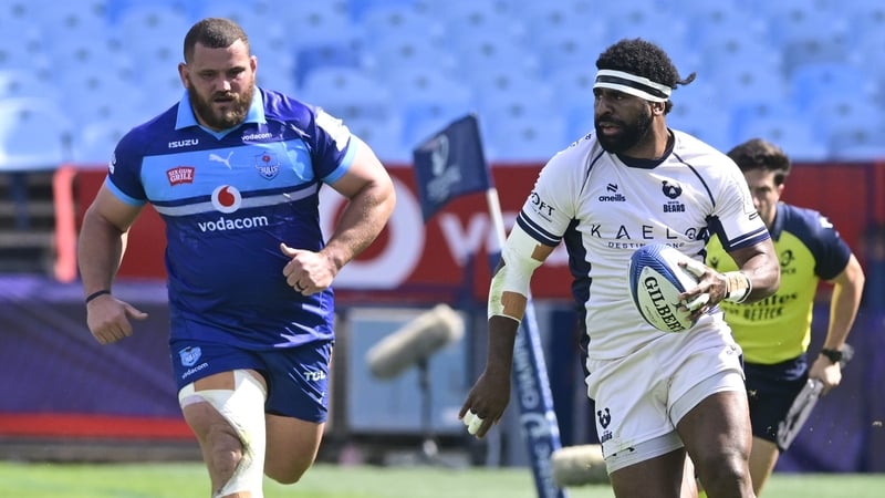 Bears now top pool four