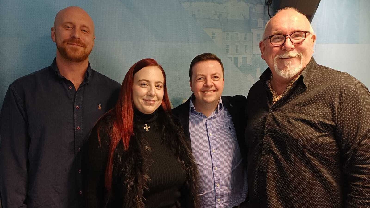 Two generations of second hand & Vintage shopowners