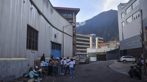 CARACAS, VENEZUELA - JANUARY 12: Relatives of detainees wait outside a detention center in Boleita the release of political prisoners on January 12, 2026 in Caracas, Venezuela. Venezuelan authorities have announced the liberation of 116 prisoners as part of the actions ordered by Nicolas Maduro prio