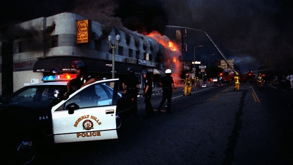 Firefighters and police deployed during riots in Los Angeles in 1992
