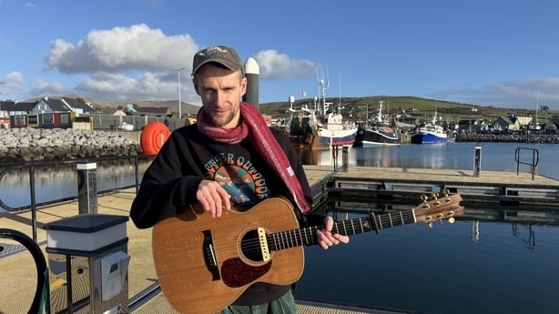 Photo shows musician Pa Sheehy from Walking on Cars