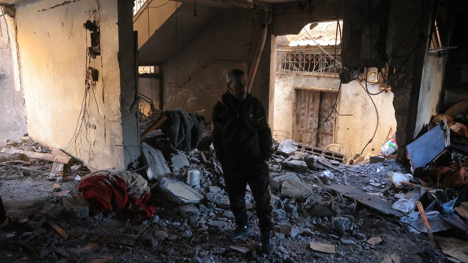 Israel says it struck Gaza after ceasefire 'violation'