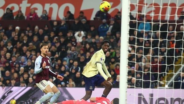 Thierno Barry of Everton scores the opening goal during the Premier League match between Aston Villa and Everton at Villa Park on January 18, 2026 in Birmingham, England.