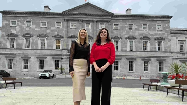 Evanne Ní Chuilinn agus Áine Ní Bhreisleáin