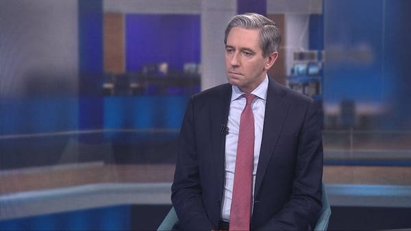 Picture of Simon Harris in an RTÉ studio