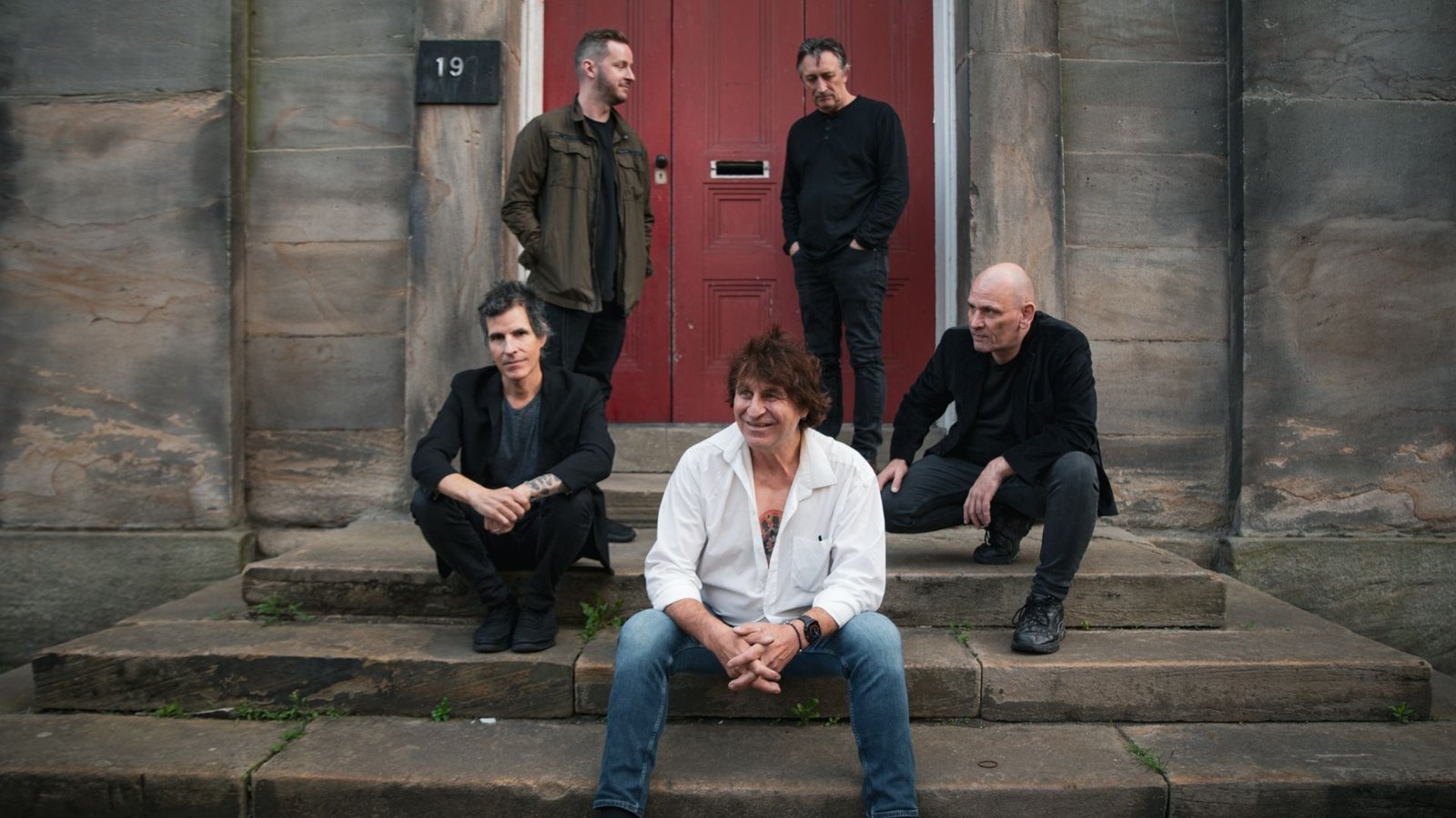 Behind the music - Chameleons