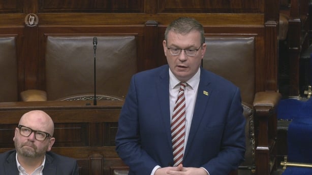 Therapists do not condone "retraumatising" victims of sexual abuse through the use of counselling notes in criminal trials, the Dáil has been told.