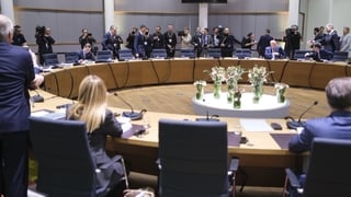 BRUSSELS, BELGIUM - JANUARY 22: EU Leaders attend an Informal dinner of the members of the European Council in the Europa building, the EU Council headquarters on January 22, 2026 in Brussels, Belgium. This evening the EU is holding an emergency summit in