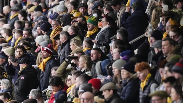 CHELTENHAM, ENGLAND - JANUARY 24: Racegoer at Cheltenham Racecourse on January 24, 2026 in Cheltenham, England. (Photo by Alan Crowhurst/Getty Images)