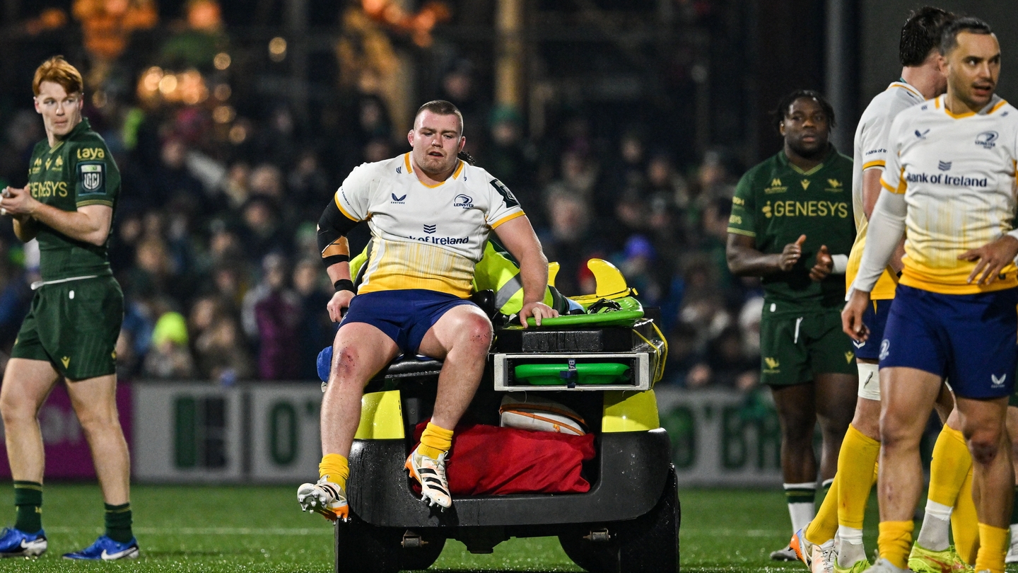 United Rugby Championship: Leinster 52-17 Connacht - Champions run riot for seventh win in a row - Sport