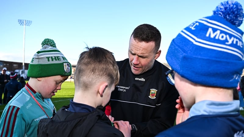 Andy Moran signing autographs in Salthill