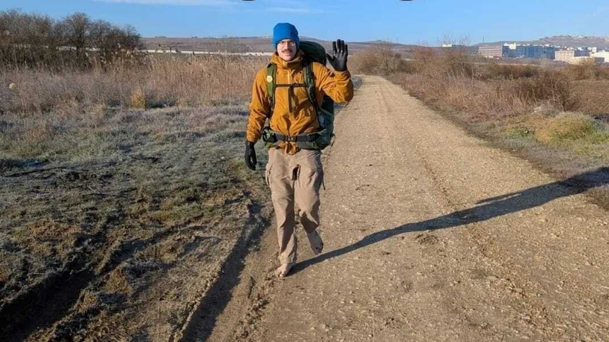 Walking barefoot from Istanbul to Mayo with Eamonn Keaveney