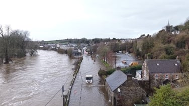 Footage shows impact of flooding in Thomastown, Co Kilkenny