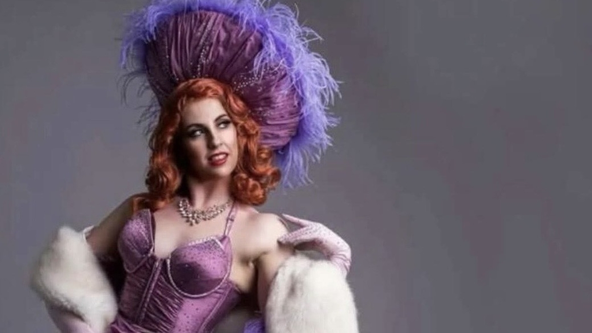 Blaq Coffee agus Daria de Collete, ón Dirty Circus.