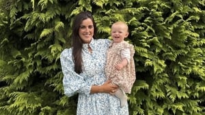 Navigating new motherhood: 5 rud a chabhraigh le máthair nua show image