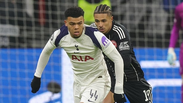 FRANKFURT AM MAIN, GERMANY - JANUARY 28: Dane Scarlett of Tottenham Hotspur (L) and Jean Bahoya of Eintracht Frankfurt compete for the ball during the UEFA Champions League 2025/26 League Phase MD8 match between Eintracht Frankfurt and Tottenham Hotspur at Frankfurt Stadion on January 28, 2026 in Fr