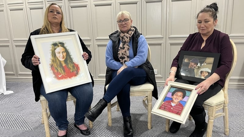 Donna Harper (L), Christine Evans (M) and Áine Flanagan (R)