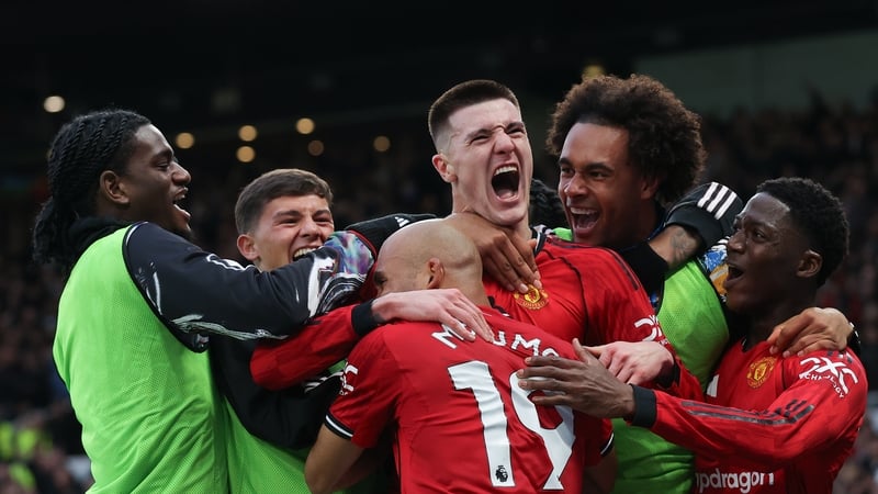 MANCHESTER, ENGLAND - FEBRUARY 01: Benjamin Sesko of Manchester United celebrates with teammates after scoring their side's third goal during the Premier League match between Manchester United and Fulham at Old Trafford on February 01, 2026 in Manchester,