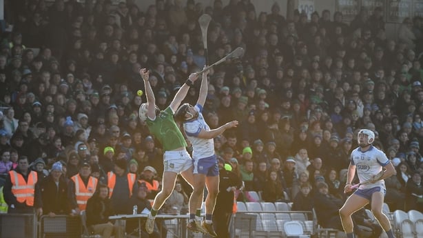 1 February 2026; Reuben Halloran of Waterford watches as his teammate Jamie Barron and Darragh O'Donovan of Limerick try and catch the sliotar during the Allianz Hurling League Division 1A match between Waterford and Limerick at Azzurri Walsh Park in Waterford. Photo by Jamie O'Brien/Sportsfile