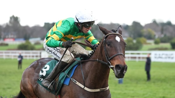 2 February 2026; Fact To File, with Mark Walsh up, on their way to winning the Paddy Power Irish Gold Cup during day two of the Dublin Racing Festival at Leopardstown Racecourse in Dublin. Photo by Thomas Doolin/Sportsfile