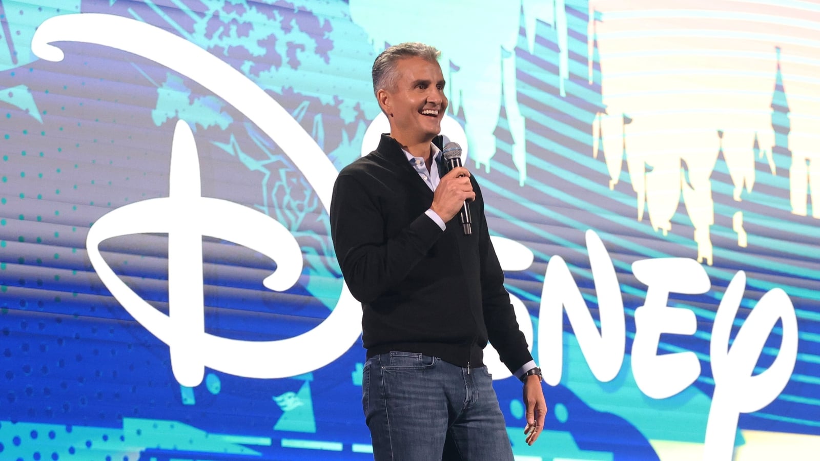 Disney beats estimates as new CEO outlines strategy? — GLOBAL — ERYU PROJECT