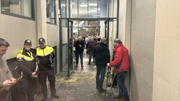 Around 30 members of the IFA are continuing a sit-down protest inside the offices of Bord Bia in Dublin this evening.