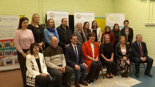 Aiseanna na hOige Staff and Board