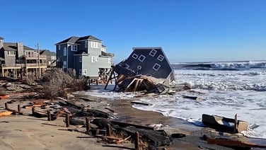 House collapses in sea amid high tides